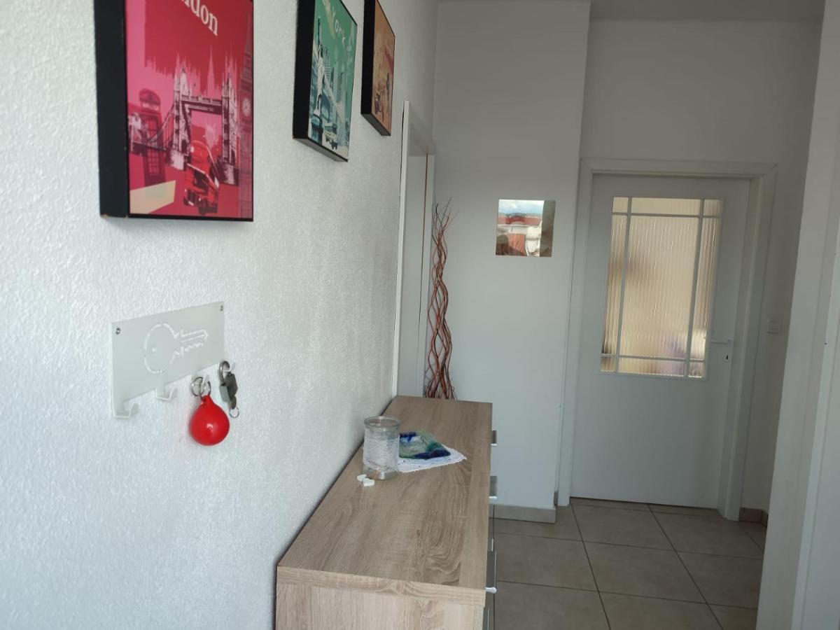 Murtela, 2-Bedroom Apartment Raslina Dış mekan fotoğraf